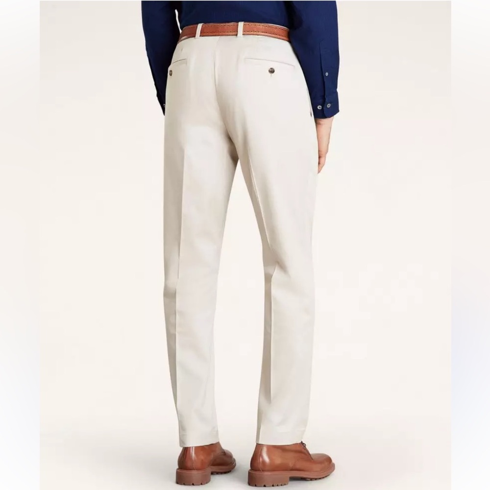 Brooks Brothers Advantage Chino Clark Fit